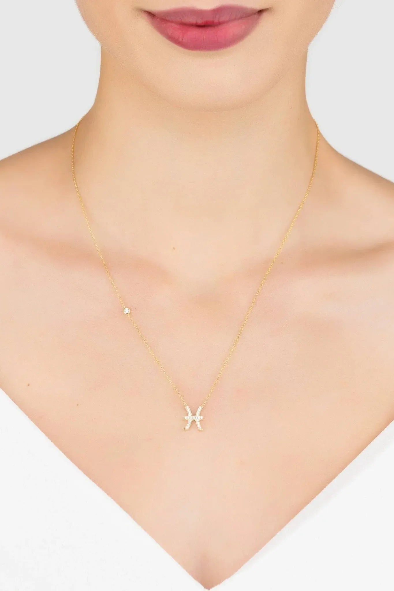Zodiac Star Sign Pendant Necklace Gold Pisces - LATELITA Necklaces
