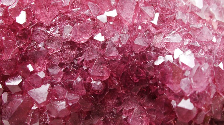 OCTOBER’S BIRTHSTONES: PINK TOURMALINE & OPAL - GEMS OF THE HEART AND THE EYES - LATELITA