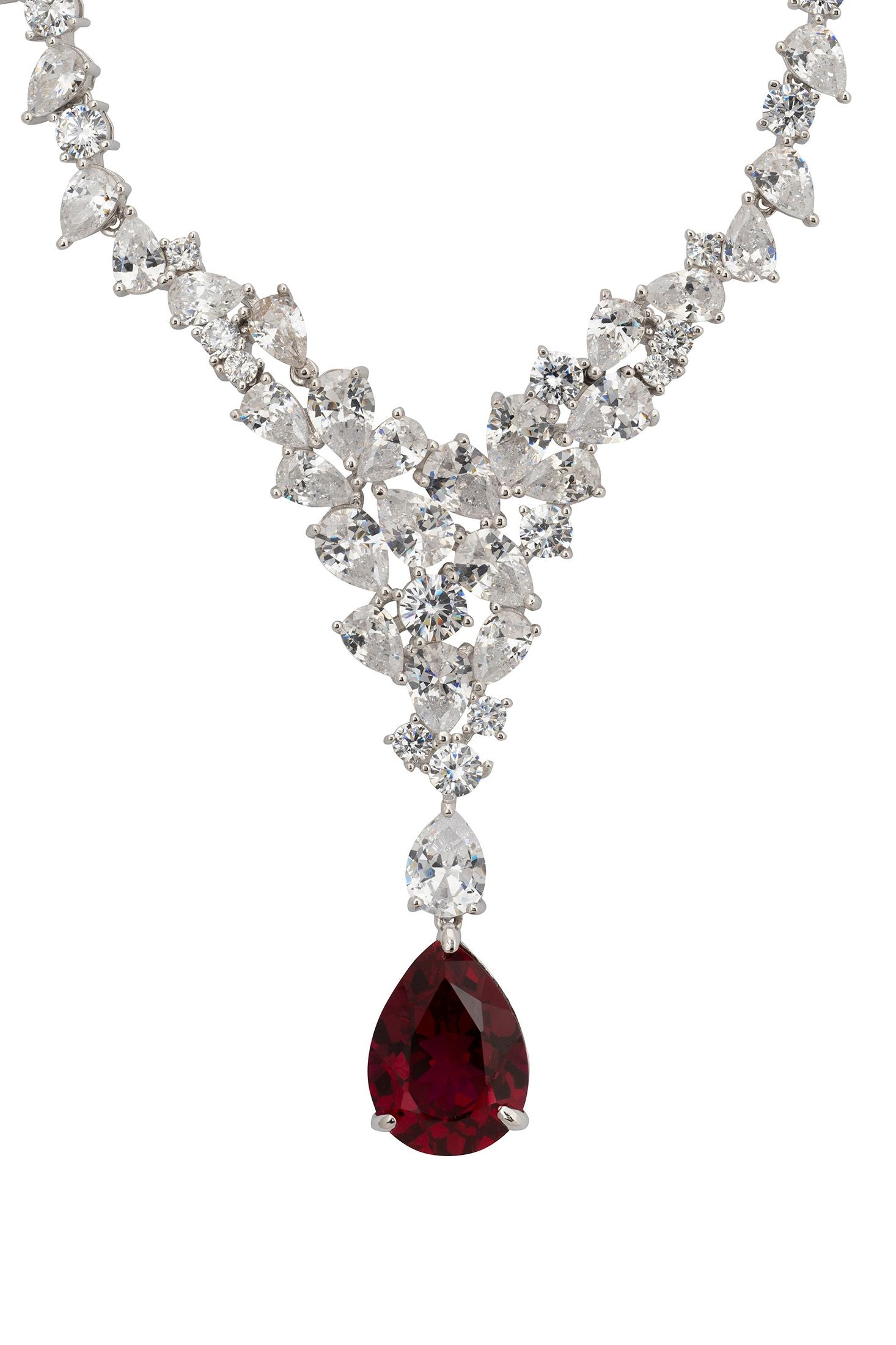 Close-up of the teardrop ruby centerpiece.