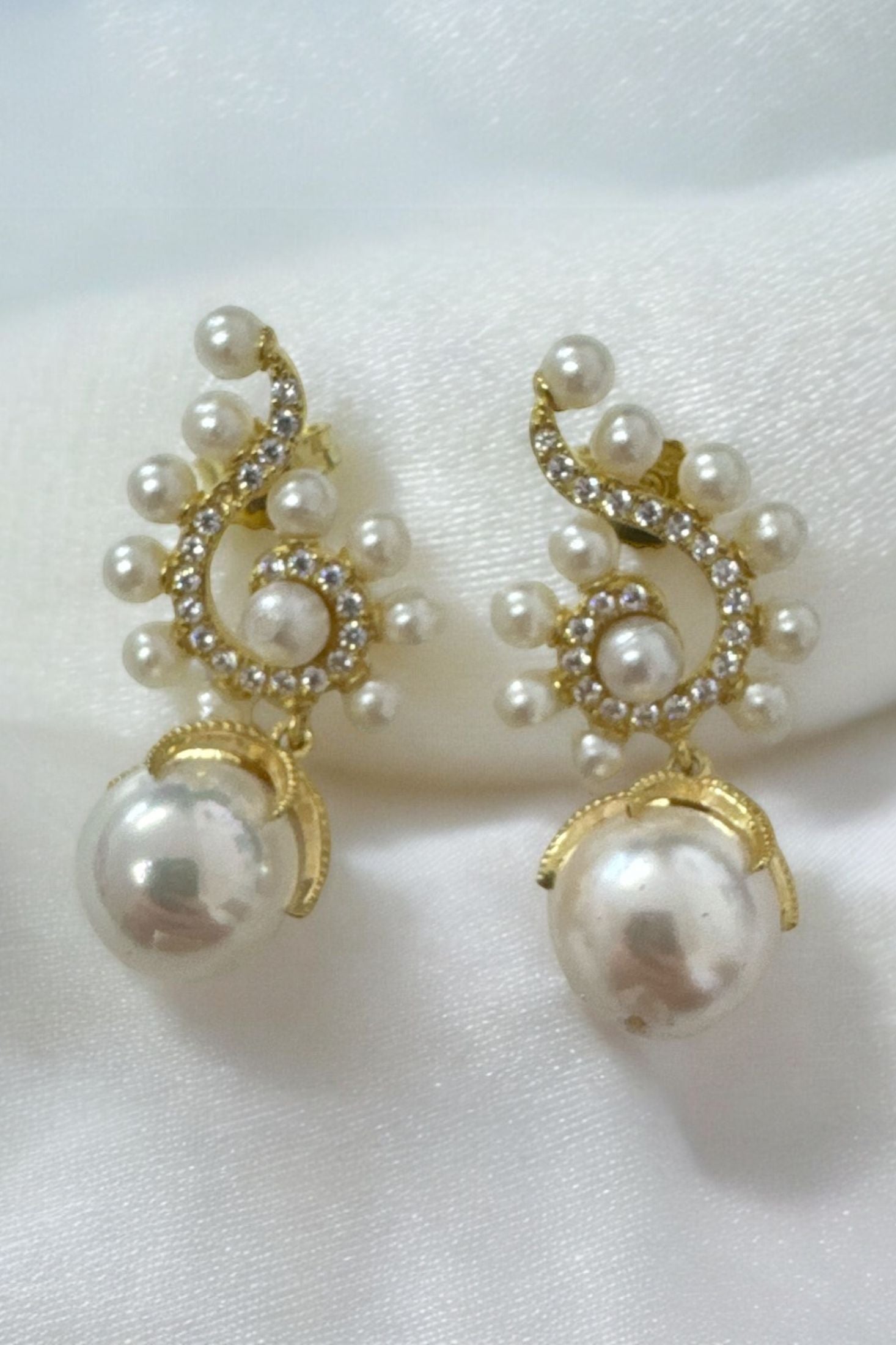 Still life of the earrings.