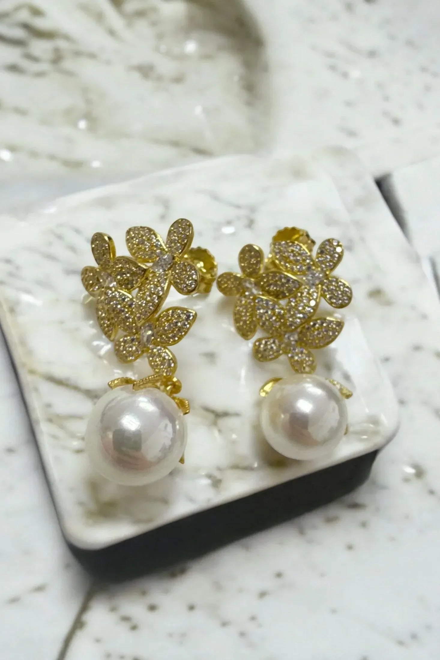 Still life of the earrings.