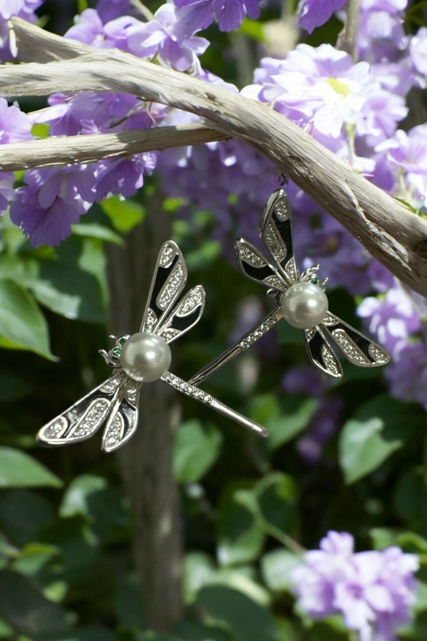 Still life of the earrings.