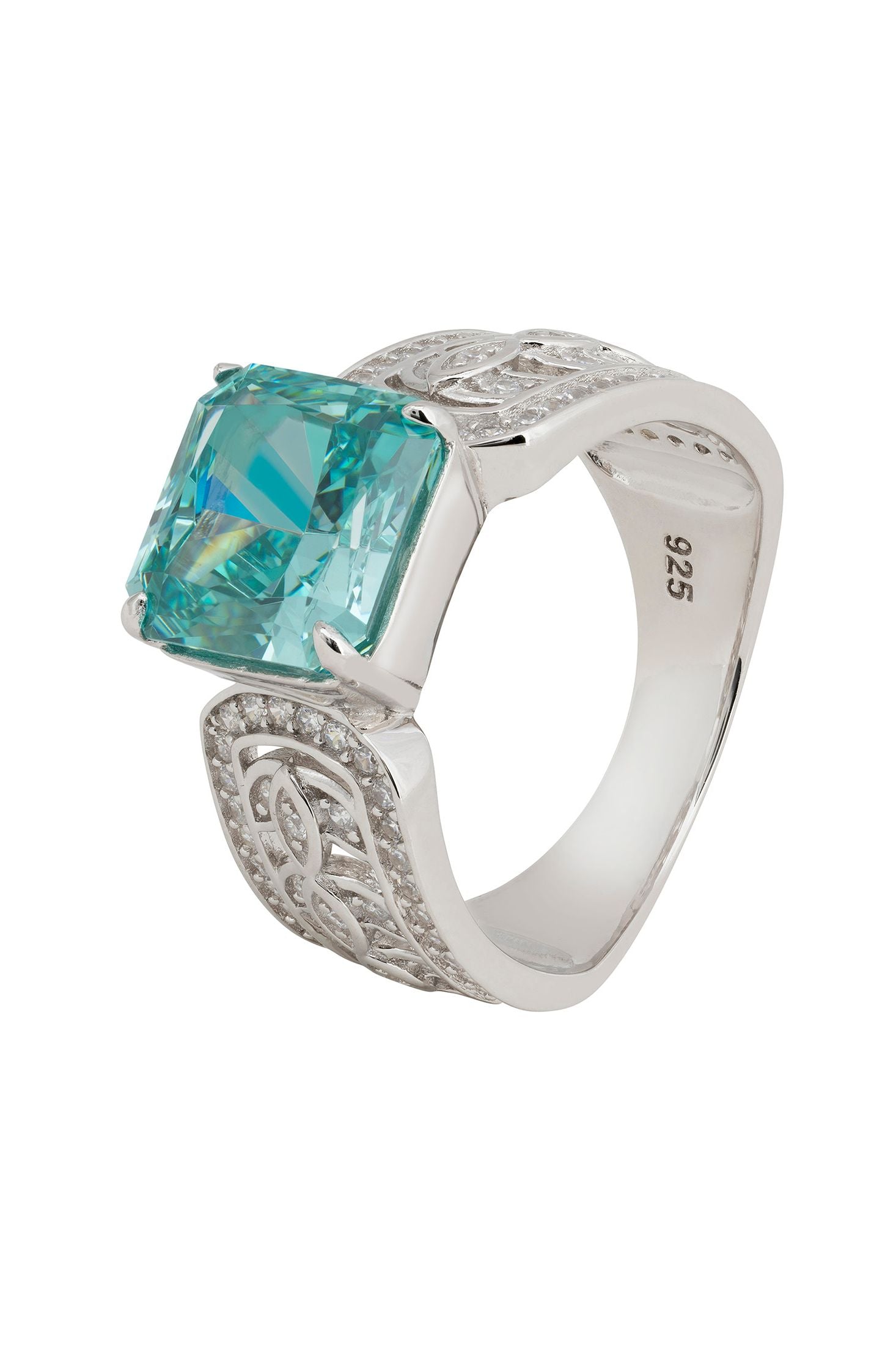 Aquamarine engraved silver ring.