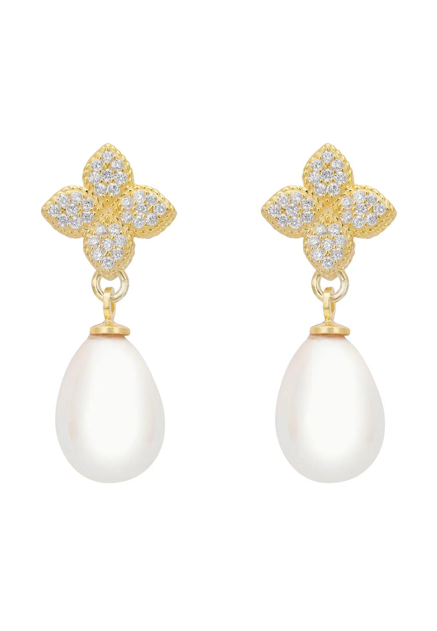 Pearl and gold clover earrings.