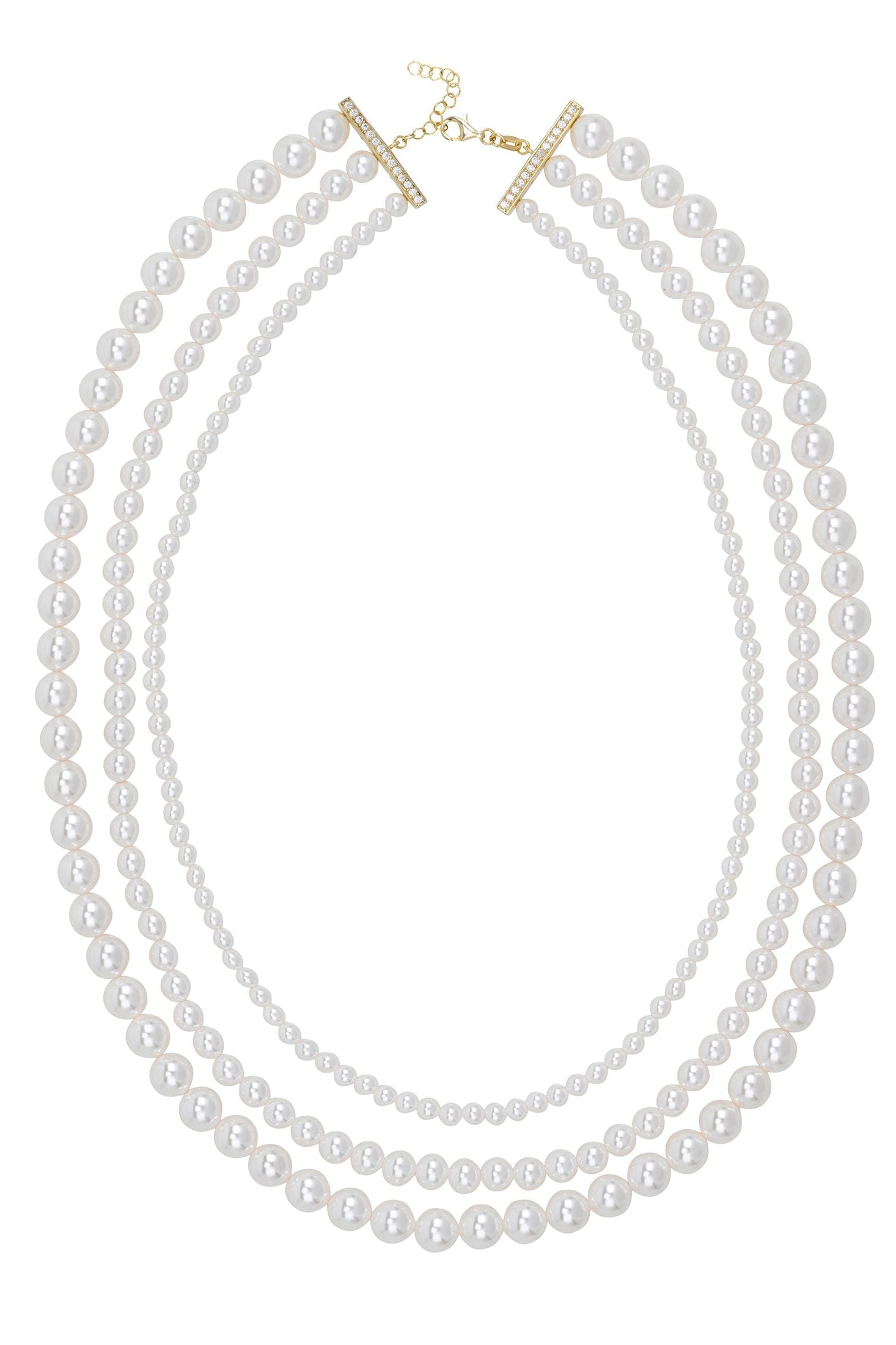 Three strand pearl necklace.
