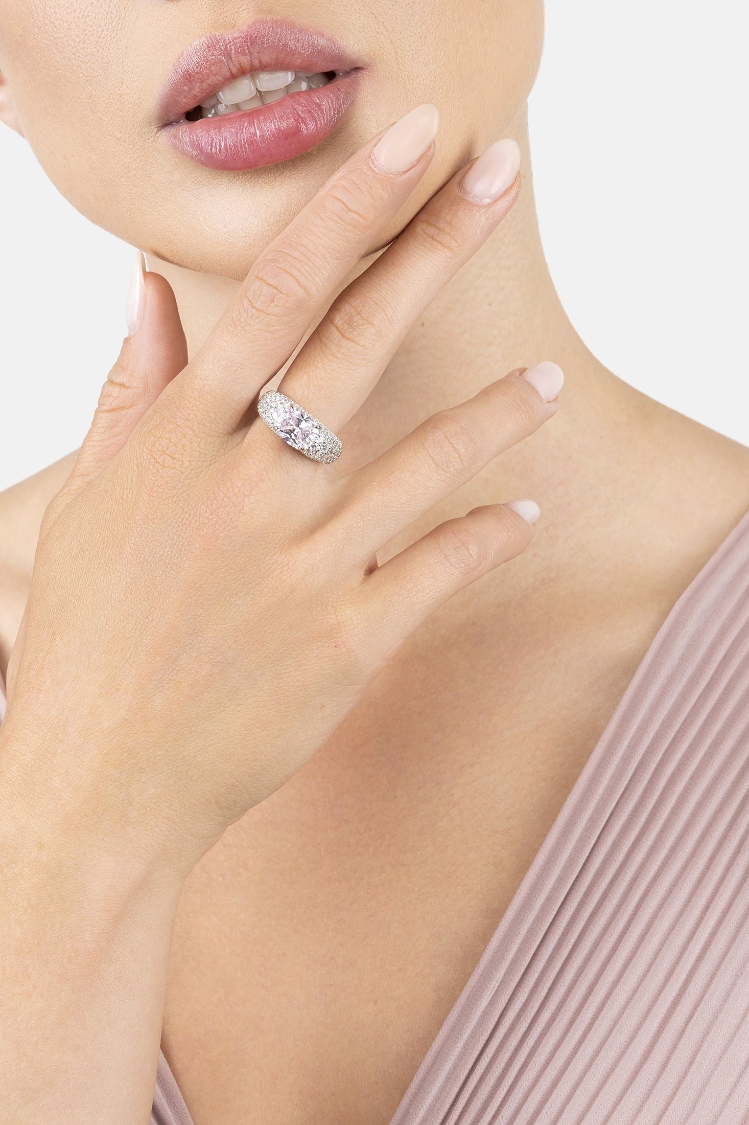 Close-up of Rosalie Cocktail Ring Morganite Silver, highlighting silver finish.