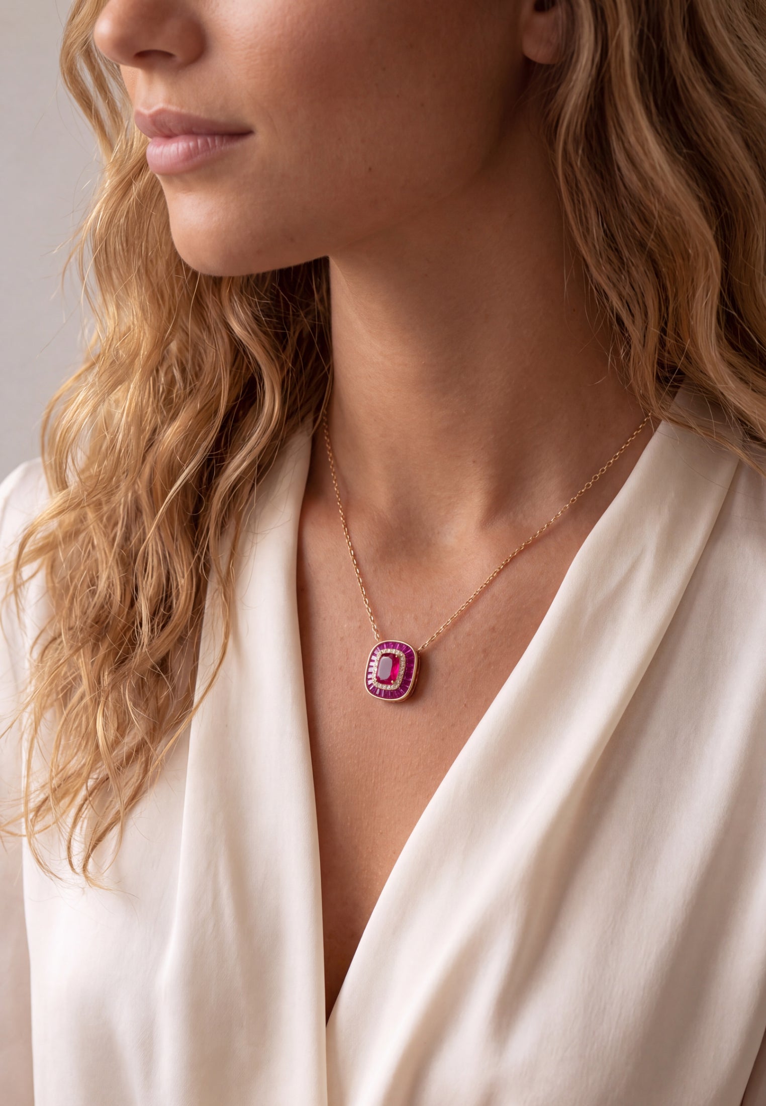 Great Gatsby Collier pendentif Rubis Doré