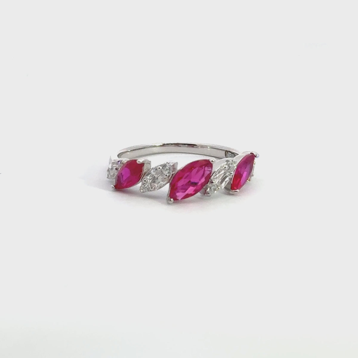 Rotating display the ring.