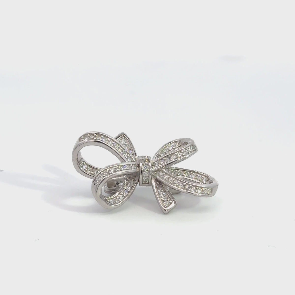 Rotating display the brooch.