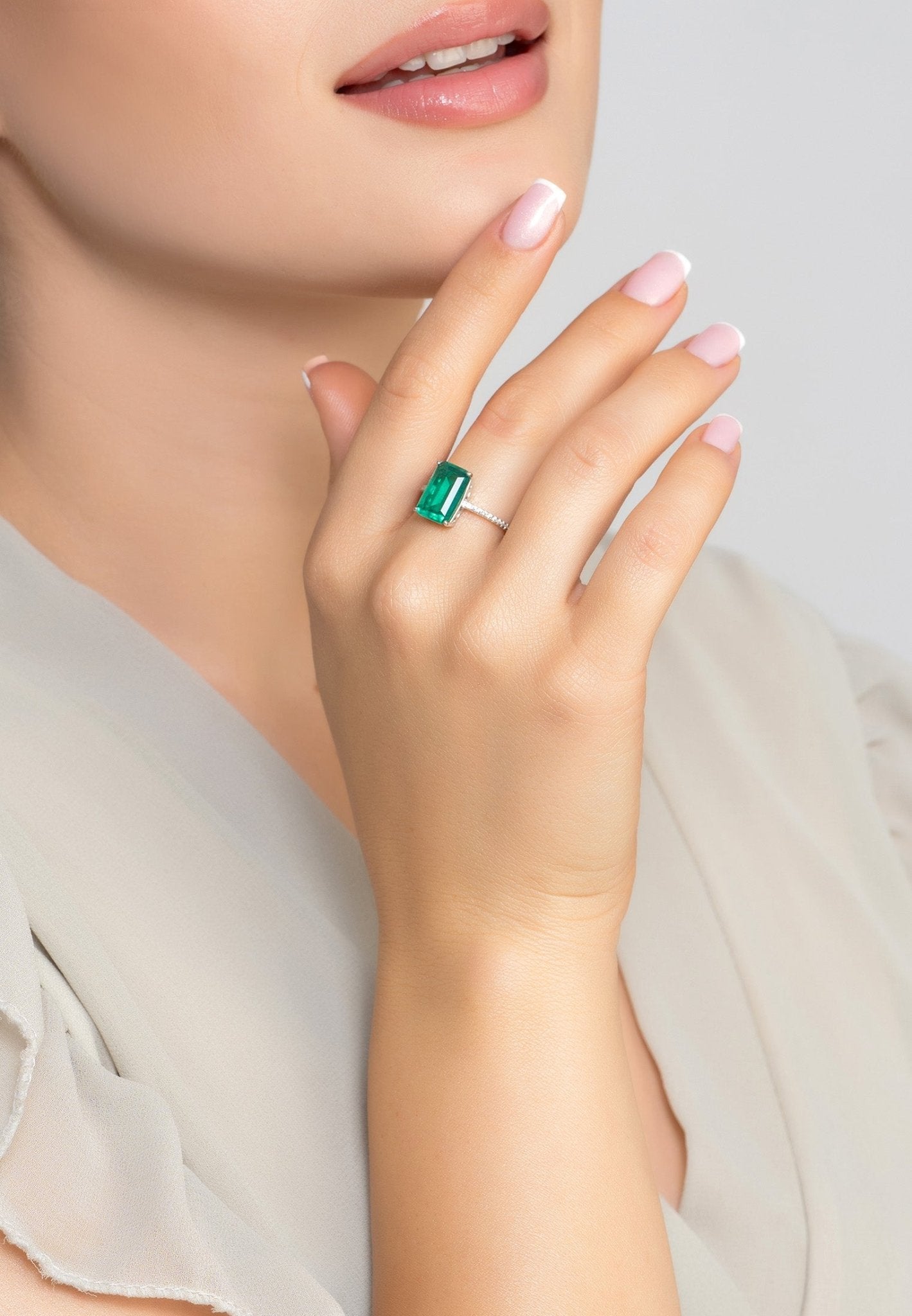 Alexandra Rectangle Cocktail Ring Colombian Emerald Silver - LATELITA Rings