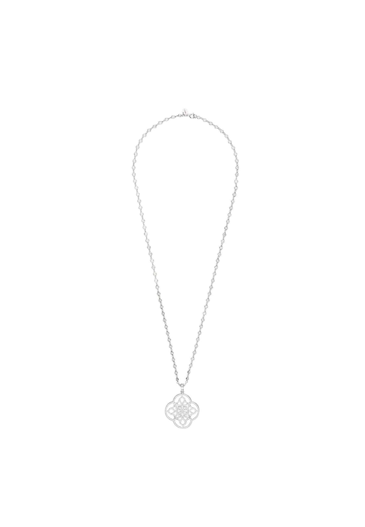 Celtic Knot Clover Pendant Necklace Silver - LATELITA Necklaces