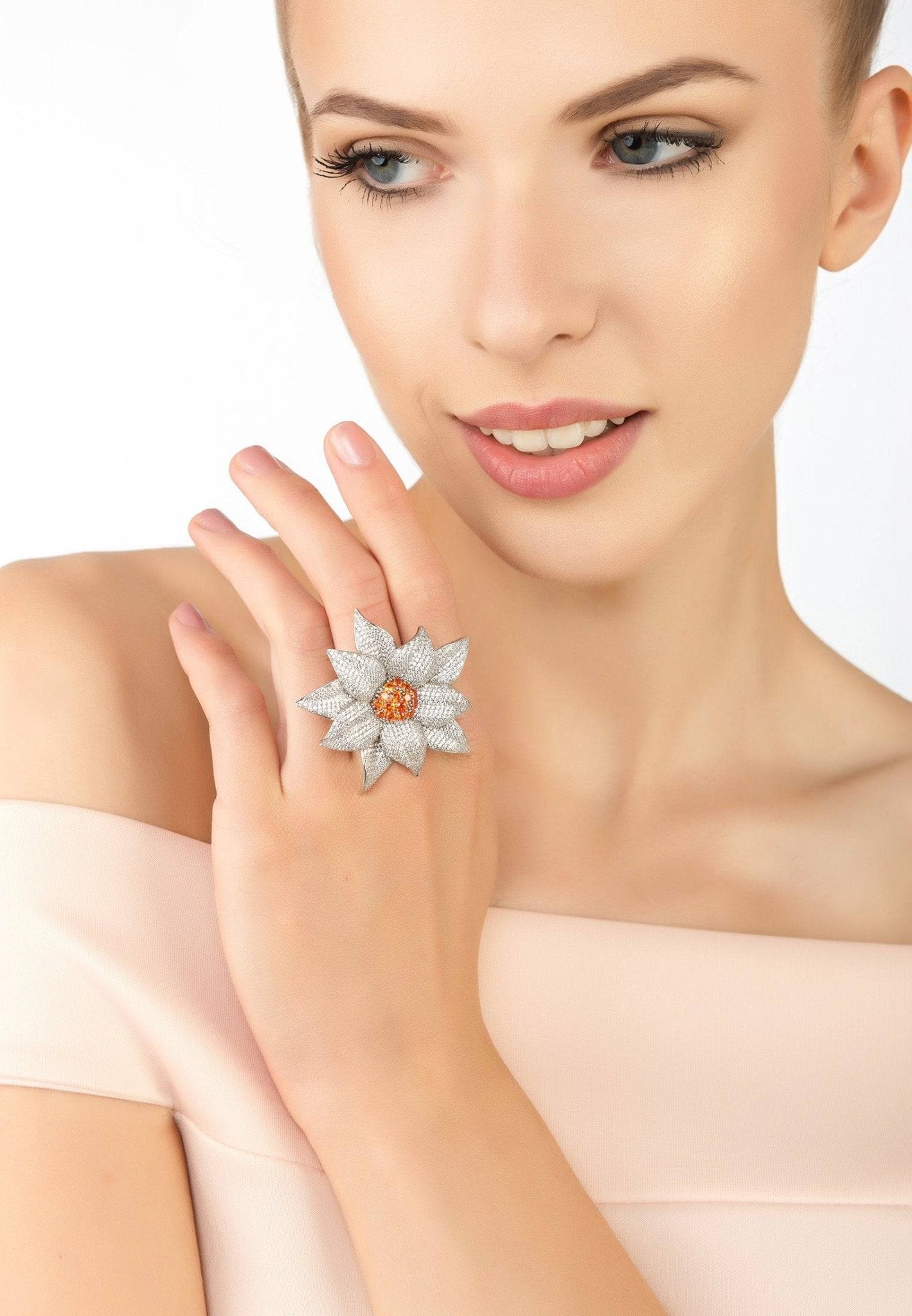 Daisy Flower Ring Silver - LATELITA Rings