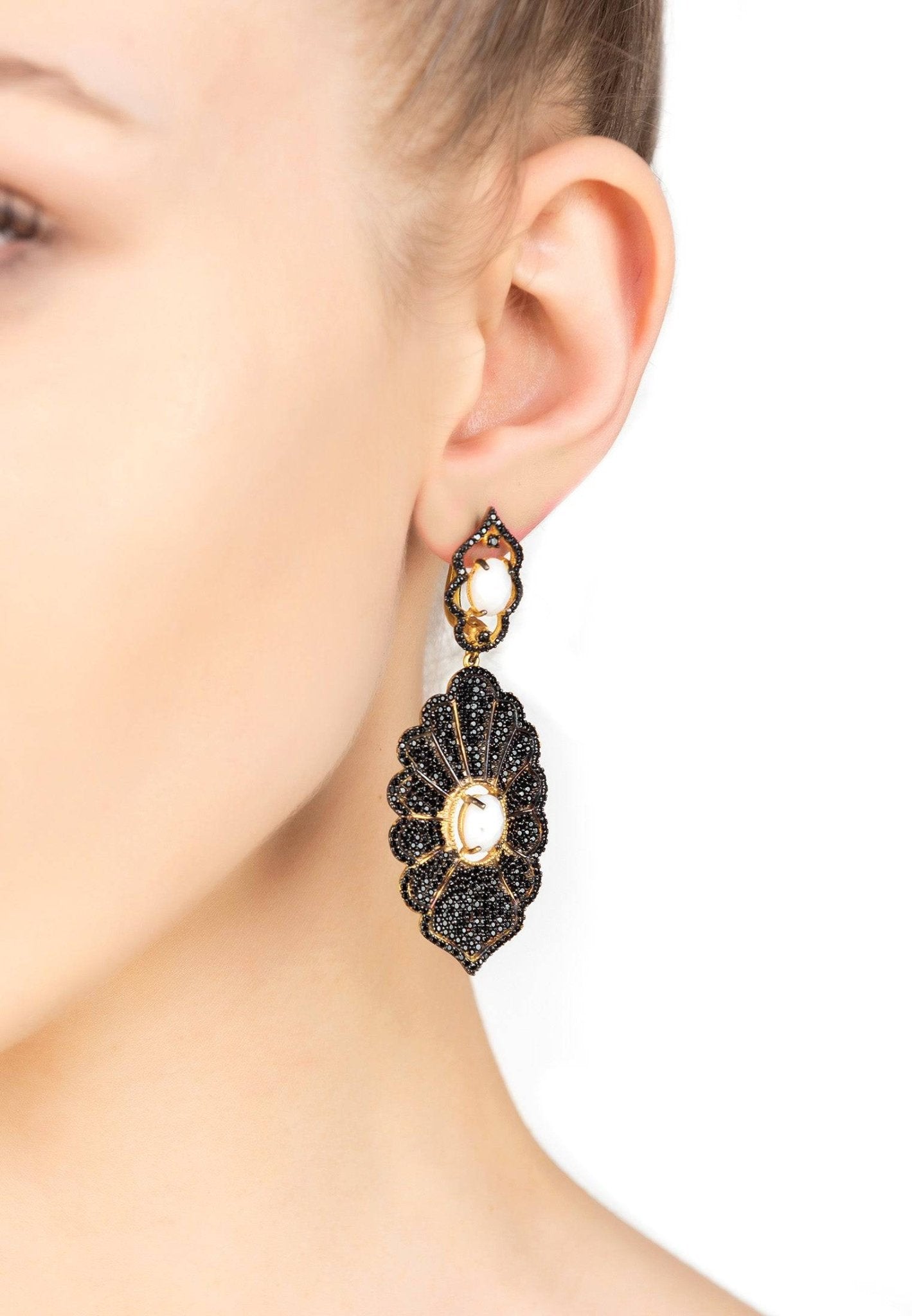 Danbury Earrings Black Gold - LATELITA Earrings