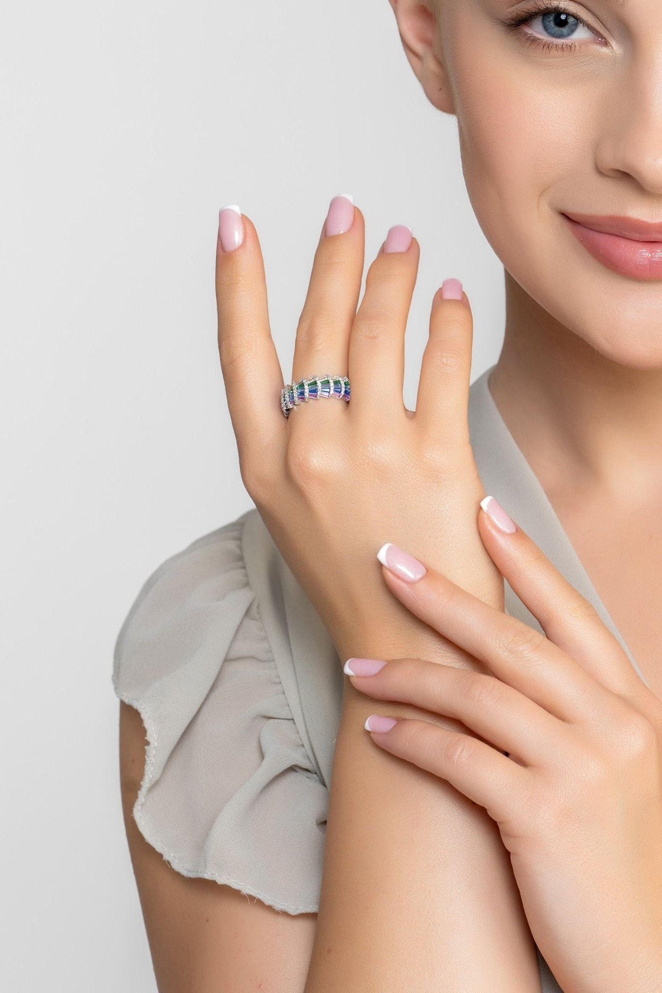 Deco Fantail Cocktail Ring Silver Rainbow - LATELITA Rings