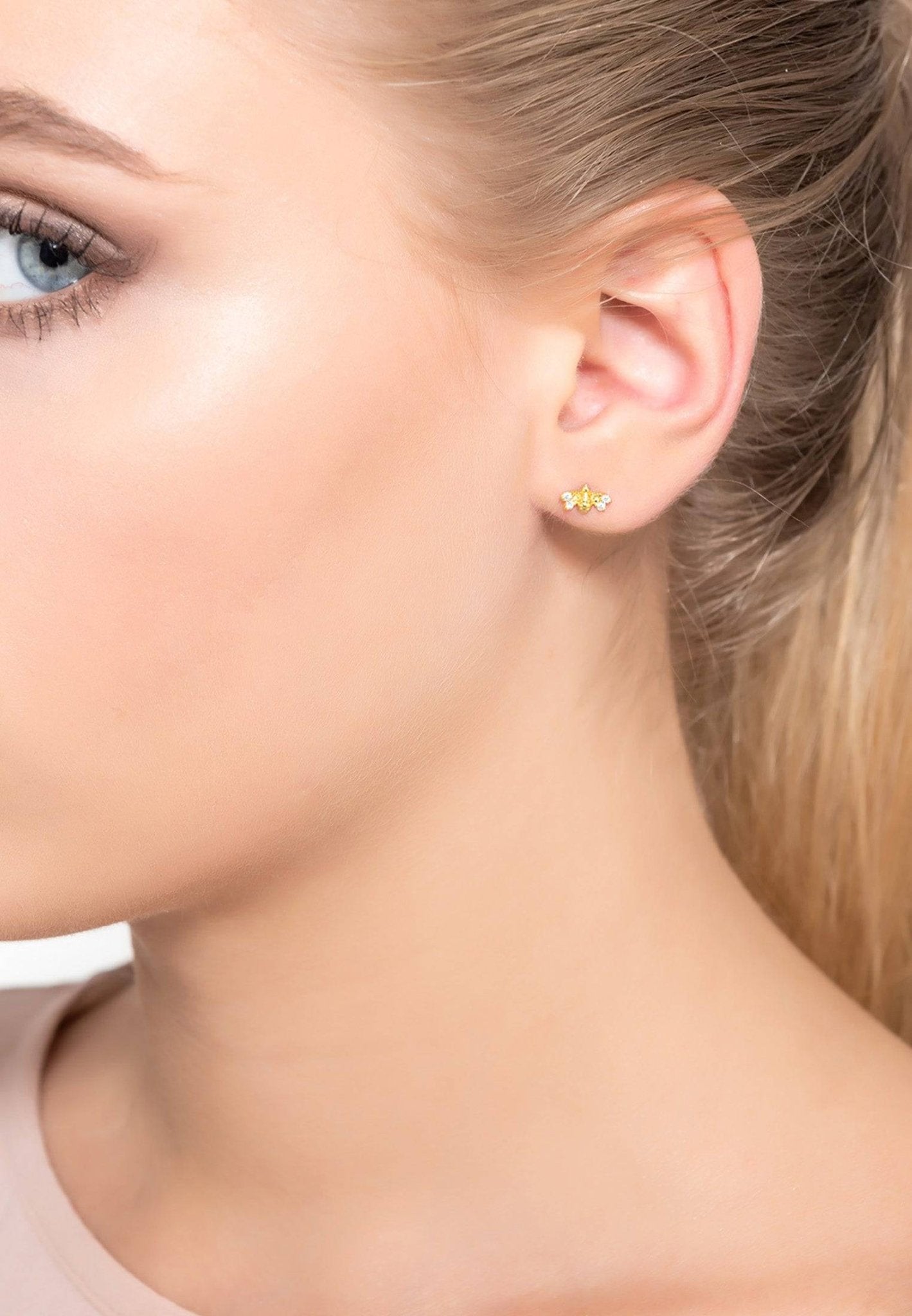 Diamond Mini Bee Earrings Rosegold - LATELITA Earrings