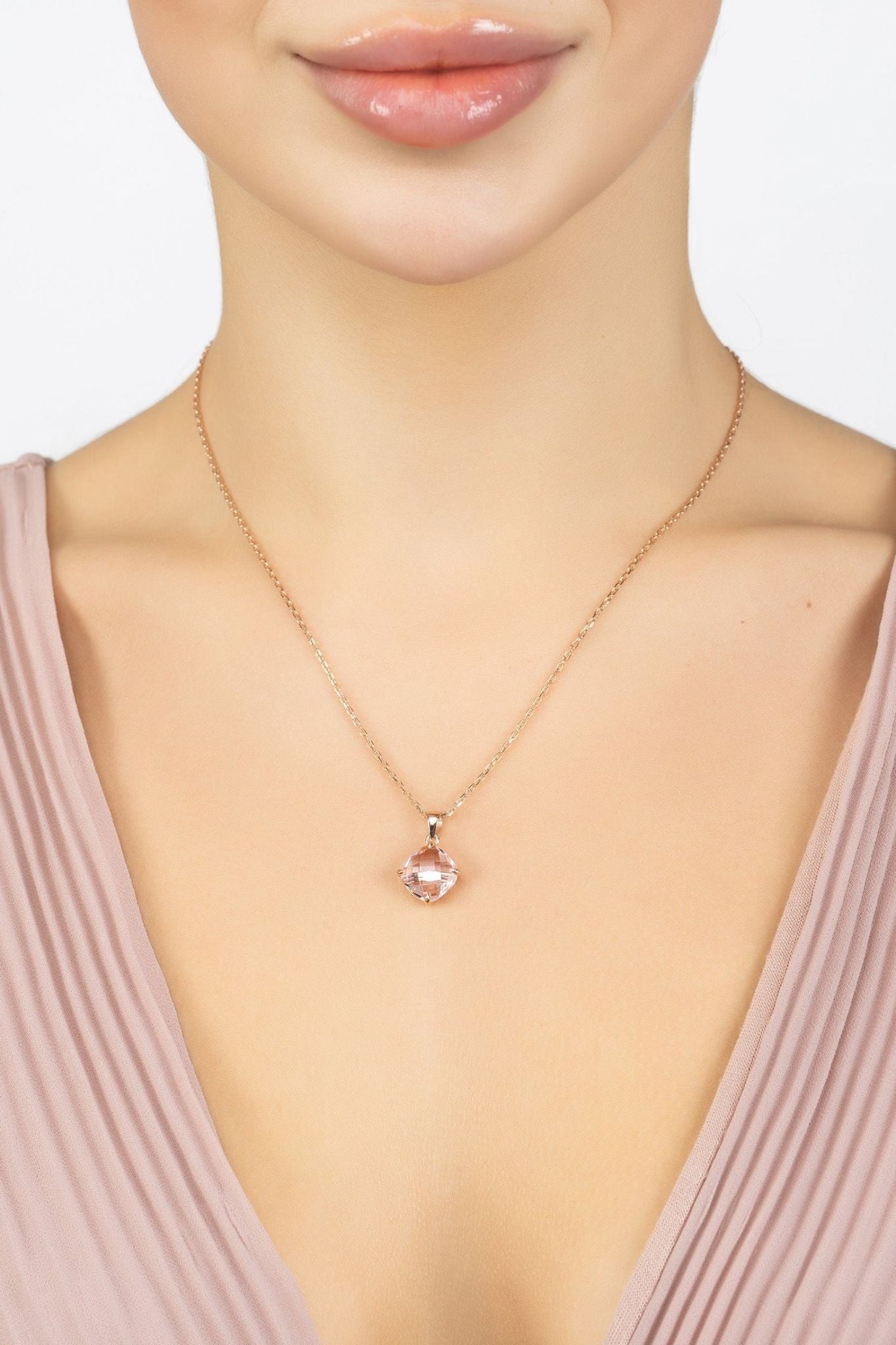 Empress Gemstone Necklace Rosegold Rose Quartz - LATELITA Necklaces