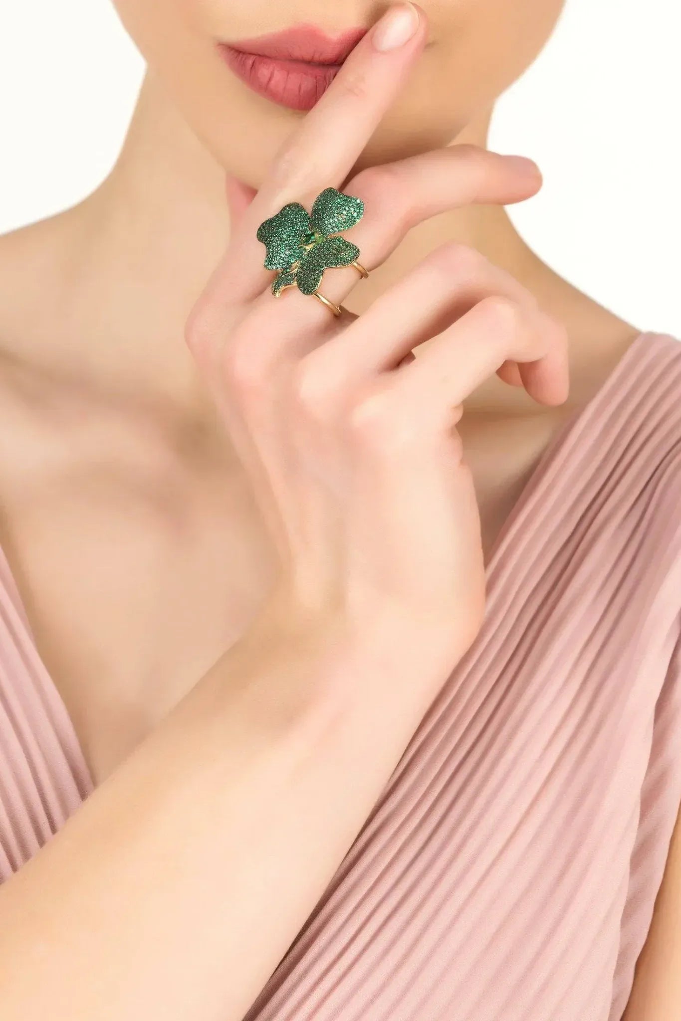 Flower Cocktail Ring Gold Emerald Green - LATELITA Rings
