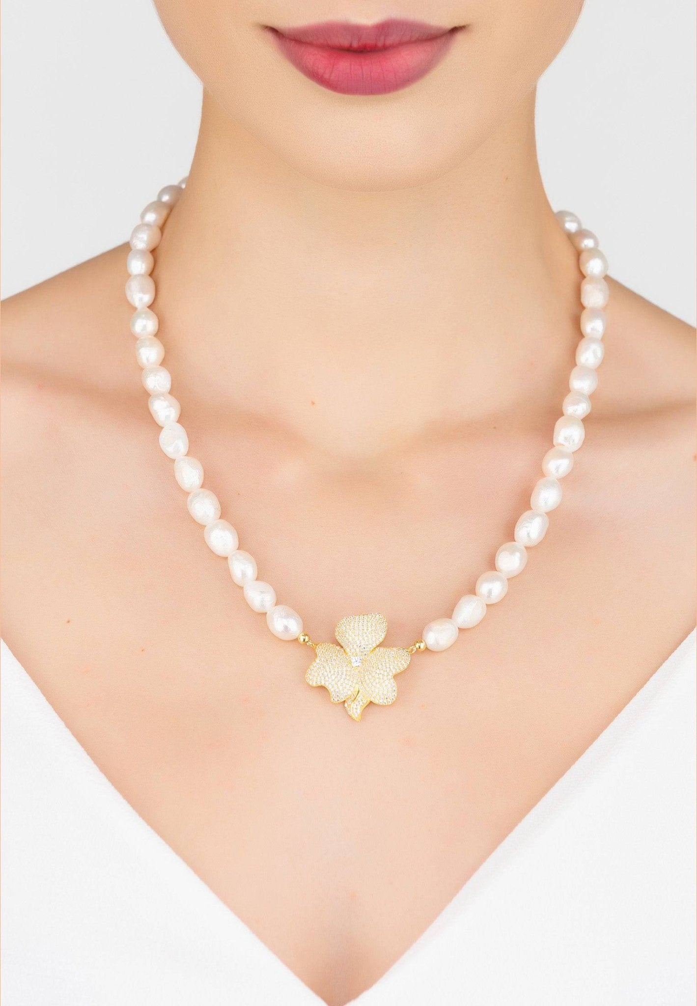 Flower Pearl Mid Length Necklace White Cz Gold - LATELITA Necklaces
