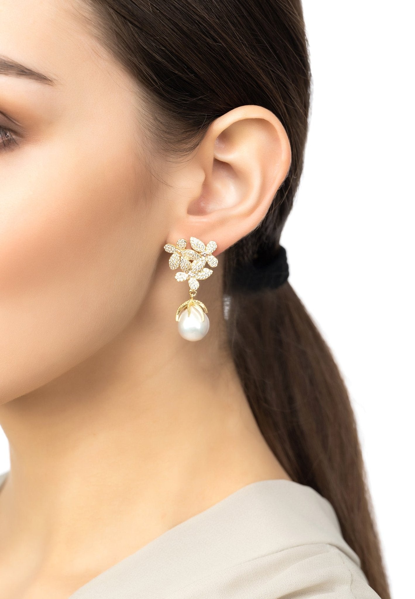 Flowers Baroque Pearl Earrings Silver White - LATELITA Earrings