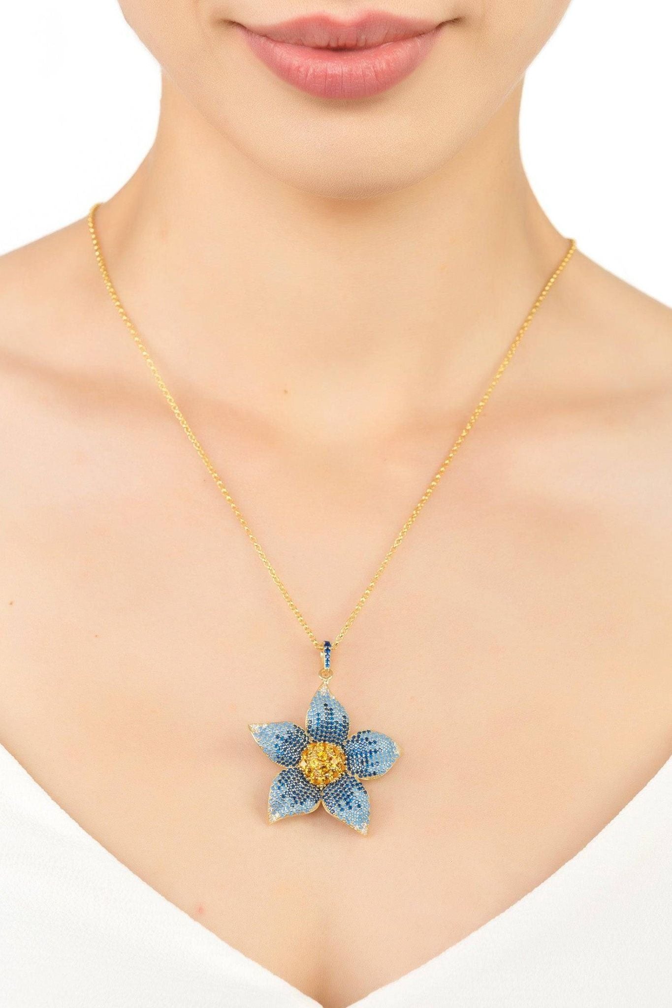 Forget Me Not Flower Necklace Gold - LATELITA Necklaces