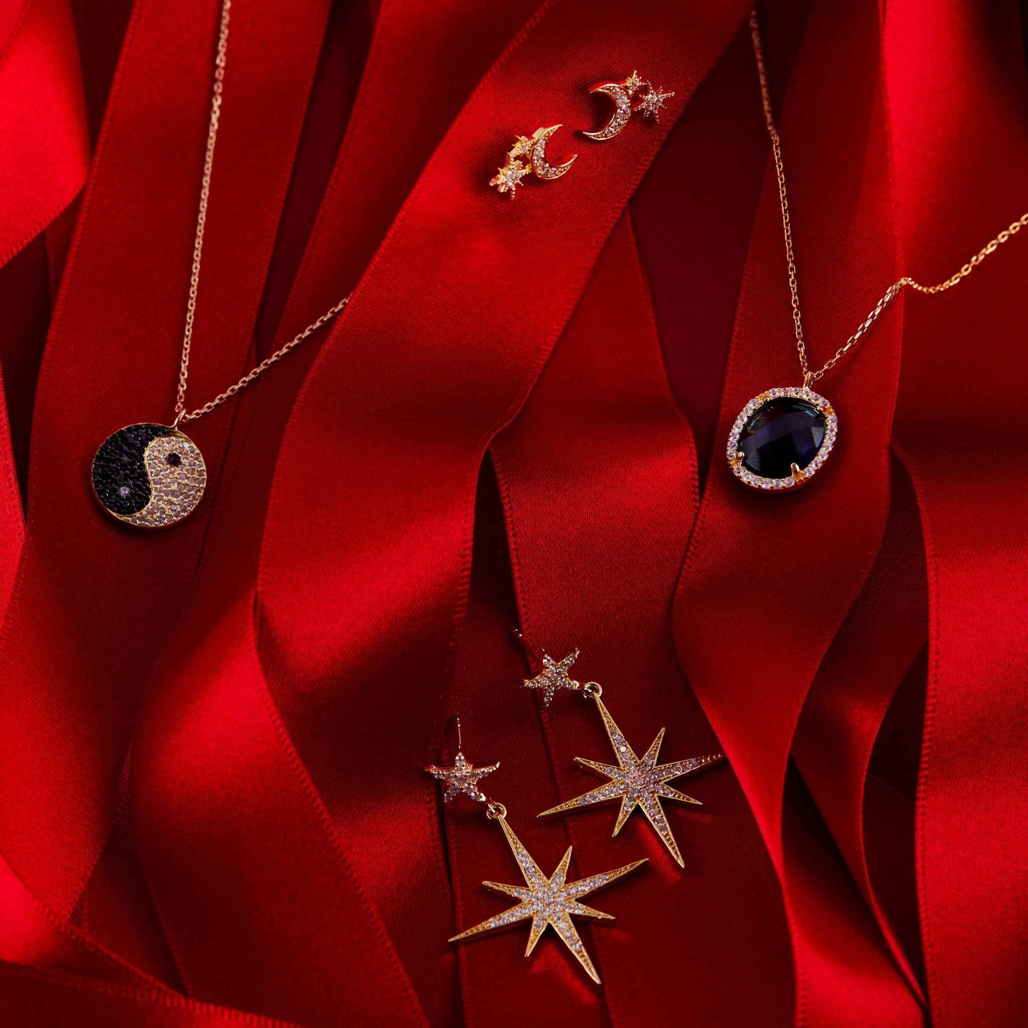 Moon And Starburst Mini Earrings Rosegold - LATELITA Earrings