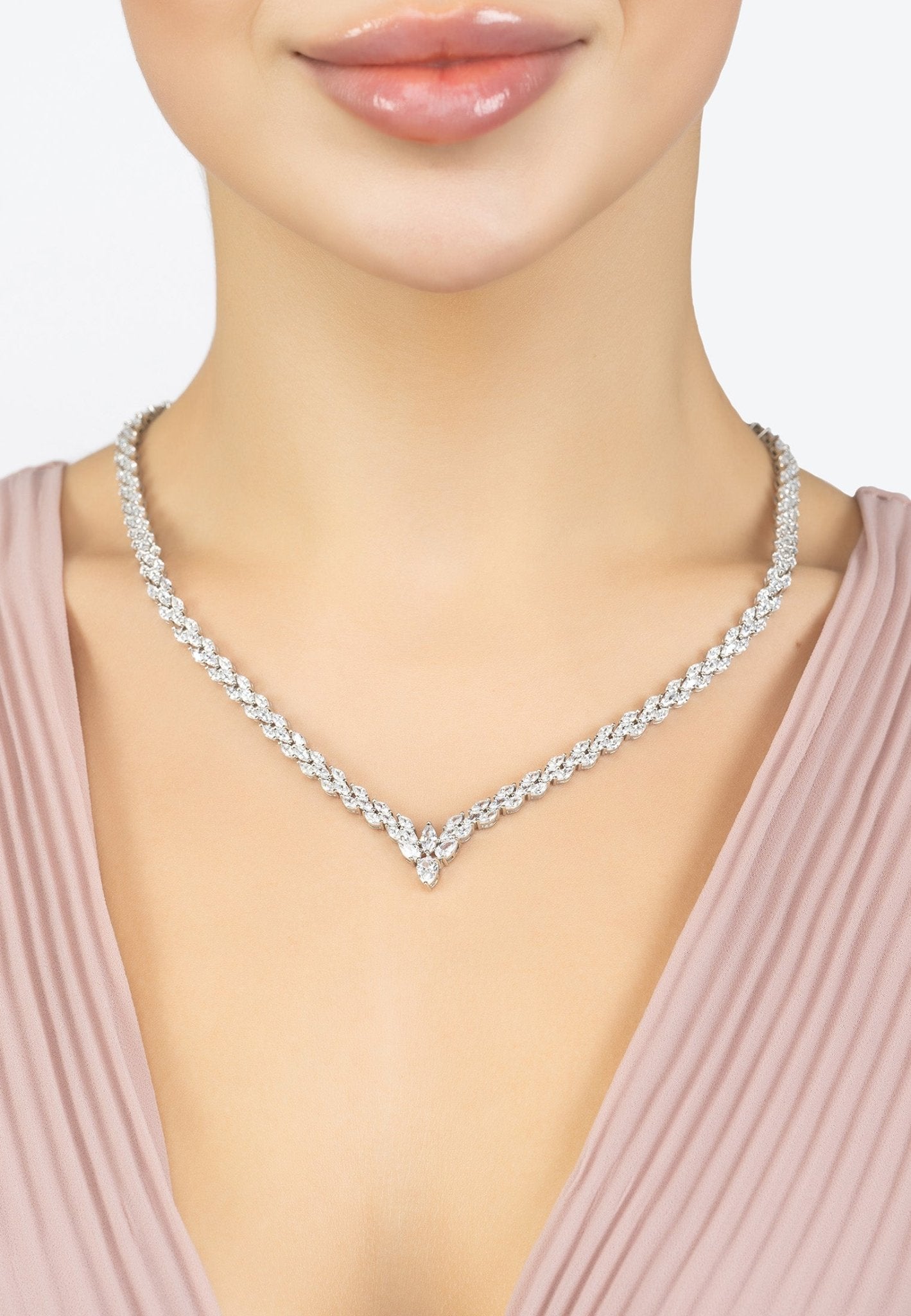 Petal Tennis Necklace Silver - LATELITA Necklaces