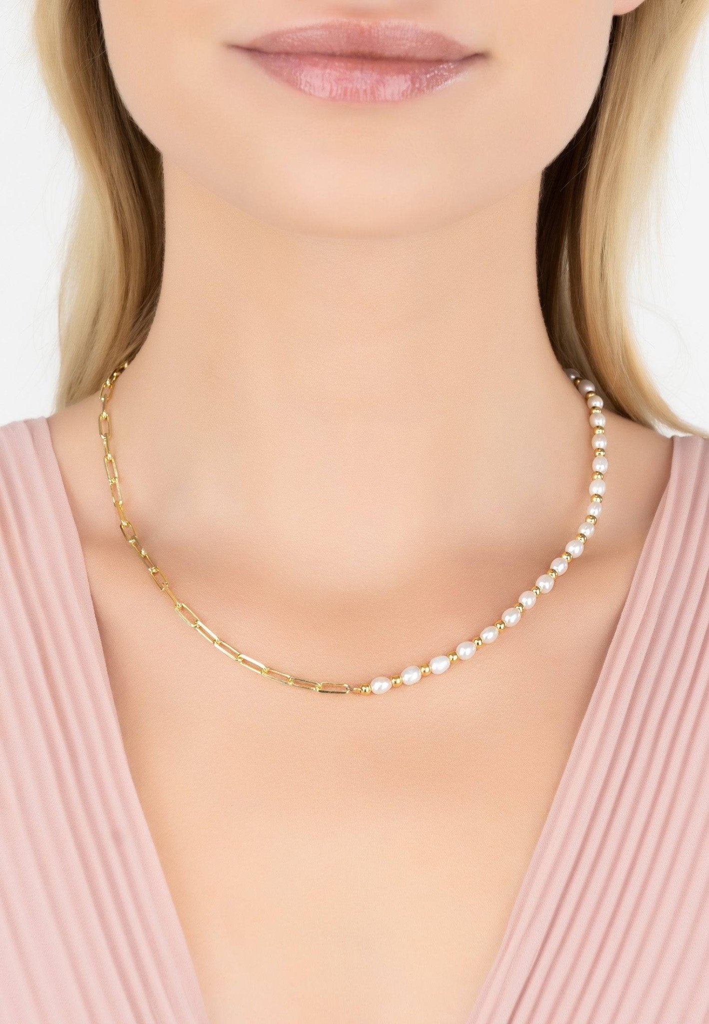 Petite Pearl Strand Necklace Rosegold - LATELITA Necklaces