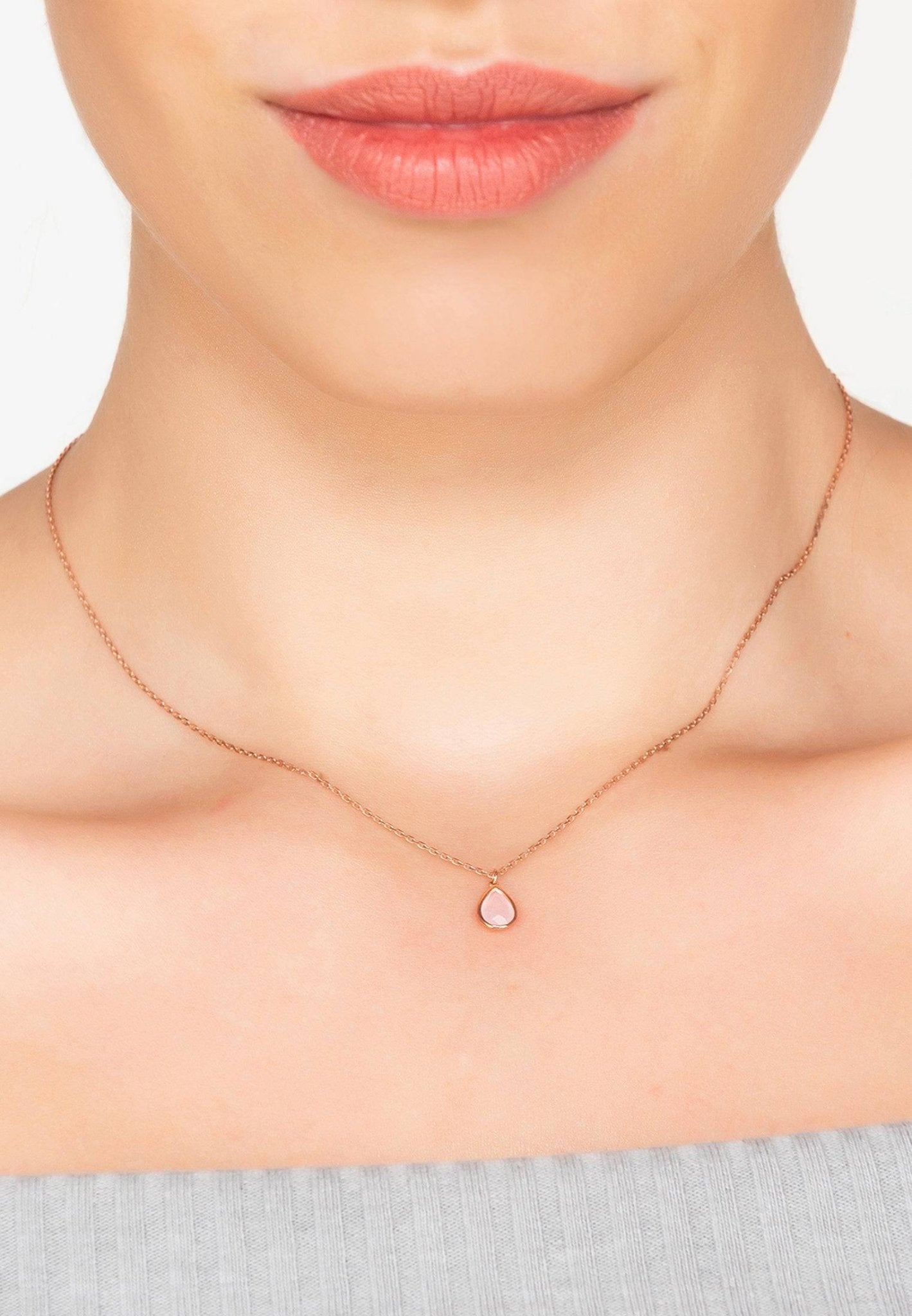Pisa Mini Teardrop Necklace Rosegold Rose Quartz - LATELITA Necklaces