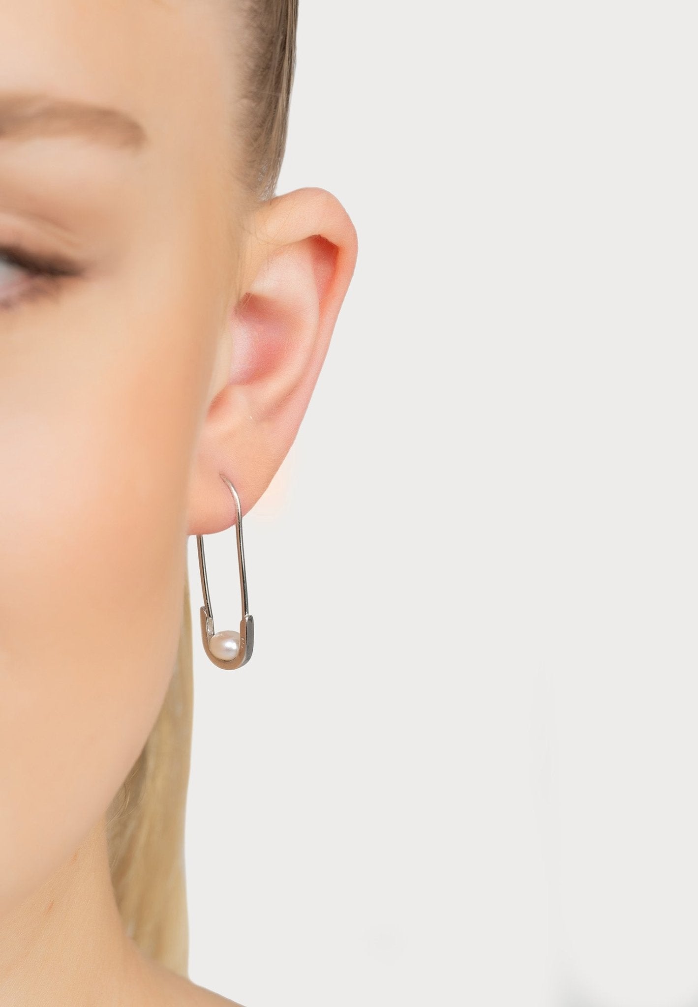 Safety Pin Pearl Earrings Silver - LATELITA Earrings